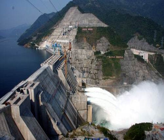 龍灘水電站